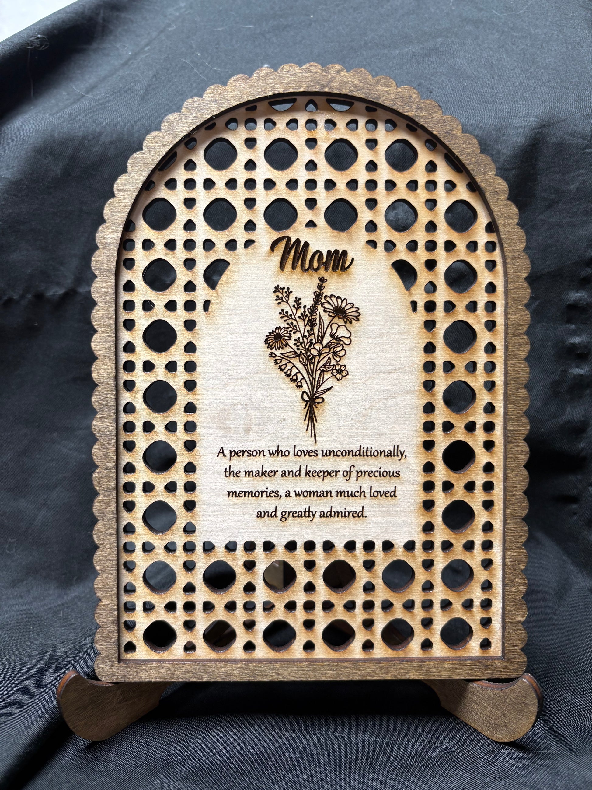 "Mom" floral engraved wooden arch plaque with stand mothers day gift