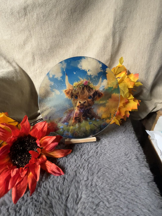 Highland Cow Glass Cutting Board